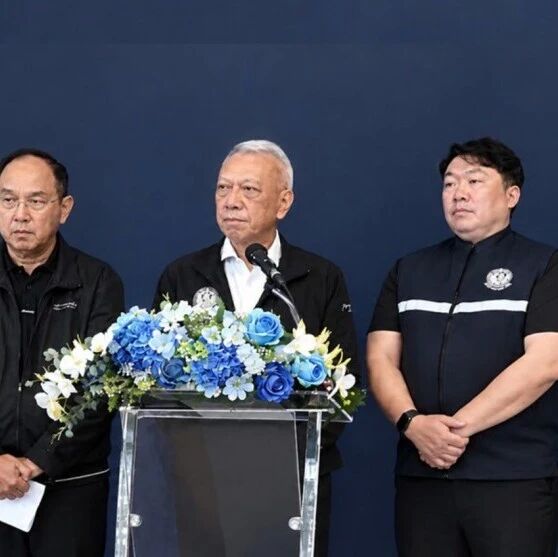 泰国交通部长: 洪水影响国家形象:泰航积压行李约8000件,力争7天恢复正常航班