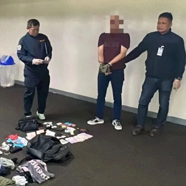 中国男子曼谷机场落网!两名乘客信用卡被刷近29.3万泰铢,警方怀疑刷卡机被带上飞机