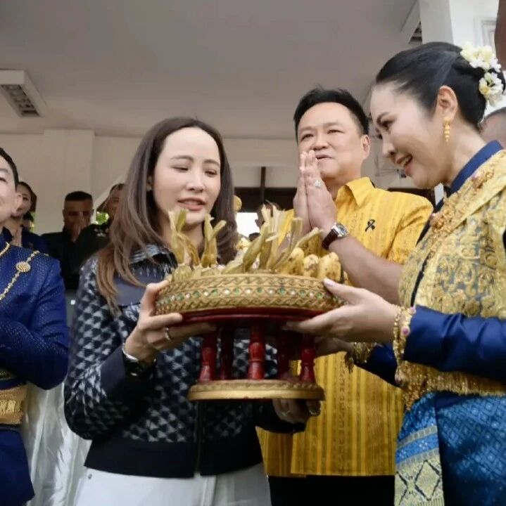 泰国碧差汶举办国家级抱佛潜水仪式 阿努廷主持开幕
