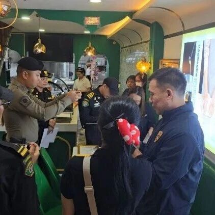 曼谷辉煌区联合检查6家中餐馆 未发现违法经营