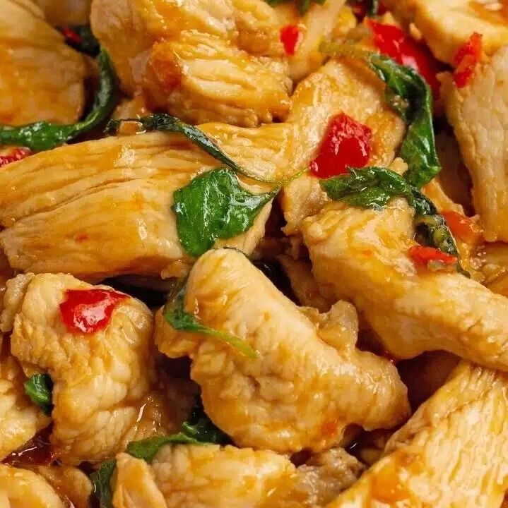 泰国男子吐槽一盘打抛饭260泰铢,商家索赔100万!