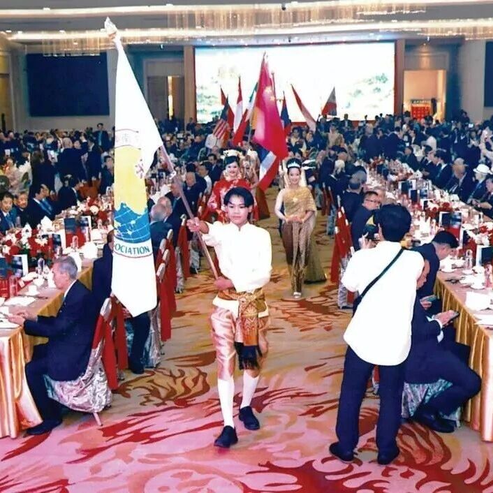 第12届东南亚华人暨中国宗联大会在曼谷开幕 第4届亚洲华人青年国际论坛同日举行