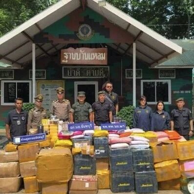泰国尖竹汶边境查获57袋走私外国化妆品 海关紧急调查税损