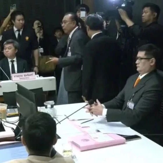 泰国议会委员会审议赌博网站股份案 主席与议员冲突7人离席