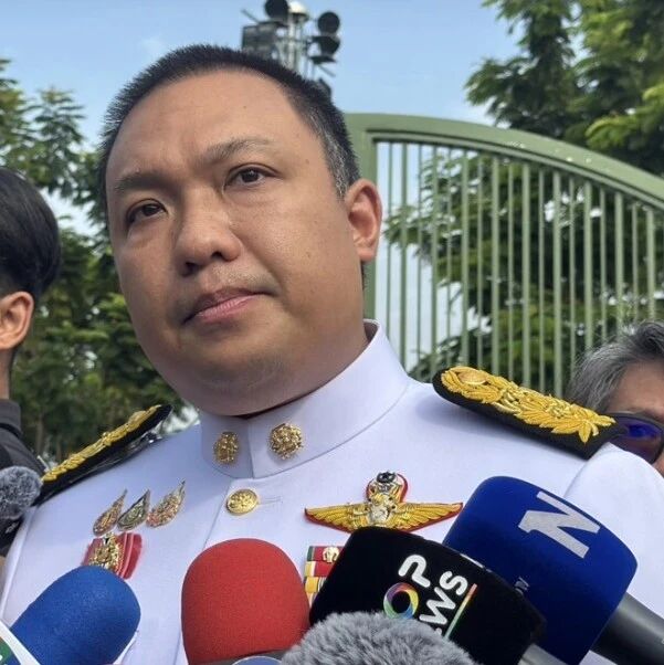 巴真府“彩虹水”事件:从油污漂浮,到不可直呼姓名的“大人物”!